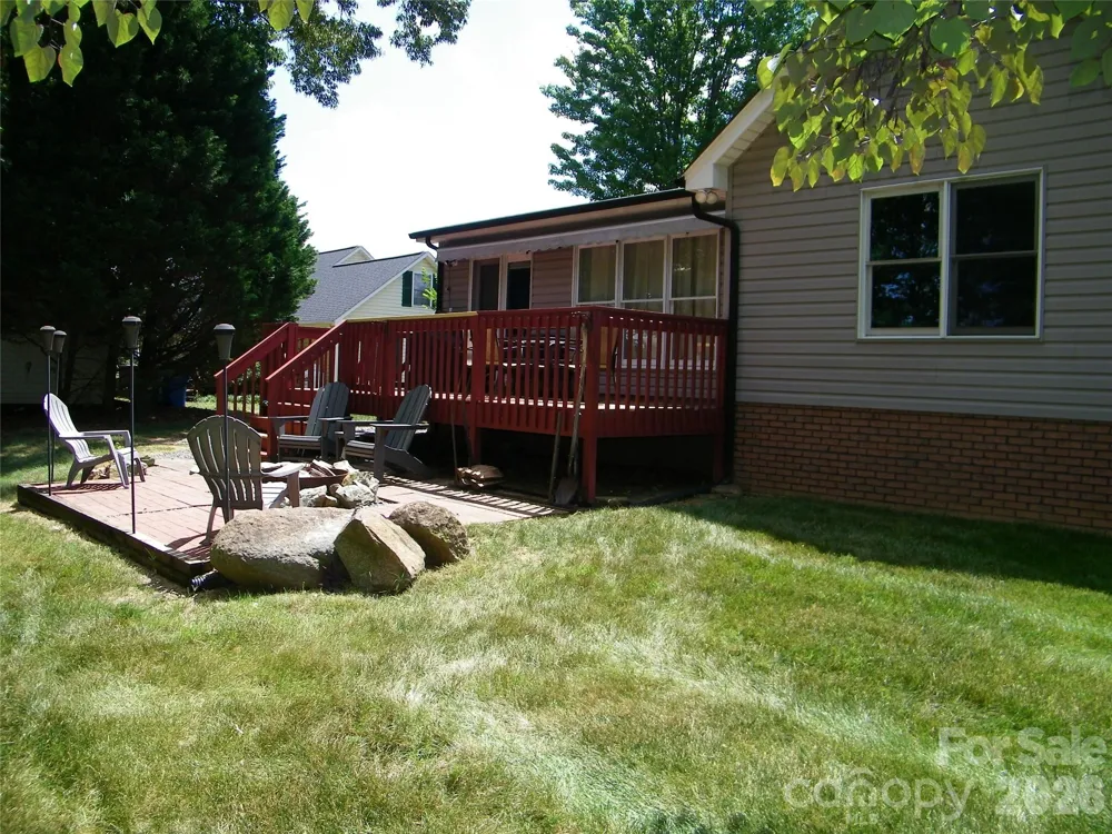 609 Redah Avenue Locust, NC 28097