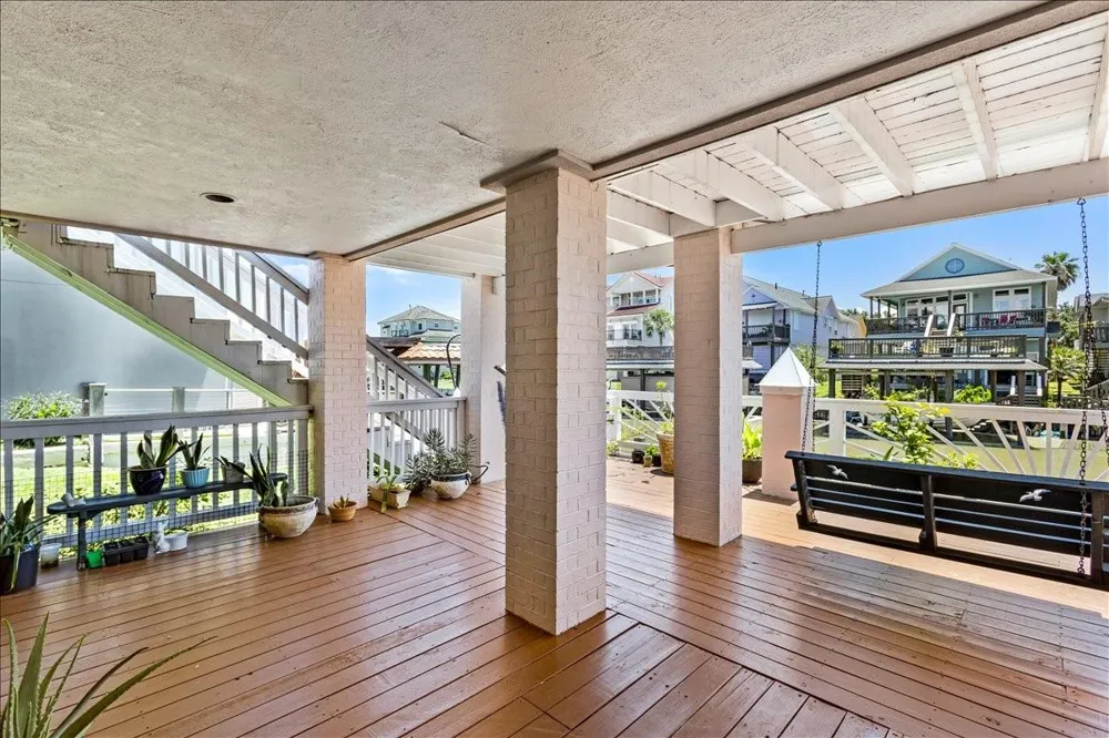 123 Port Street San Leon, TX 77539