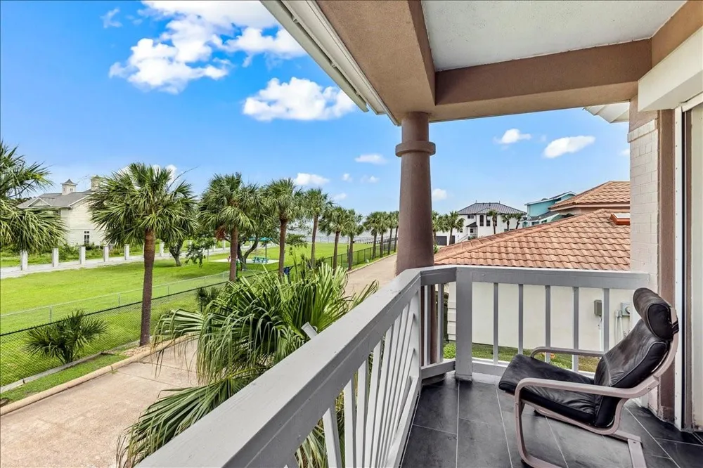 123 Port Street San Leon, TX 77539