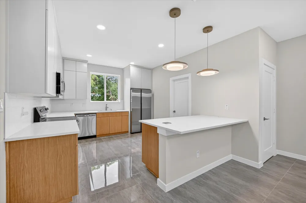 119 Rolston Road Irving, TX 75060