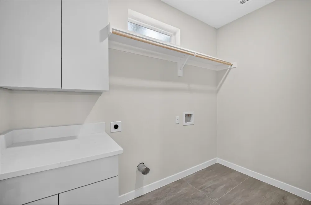 119 Rolston Road Irving, TX 75060