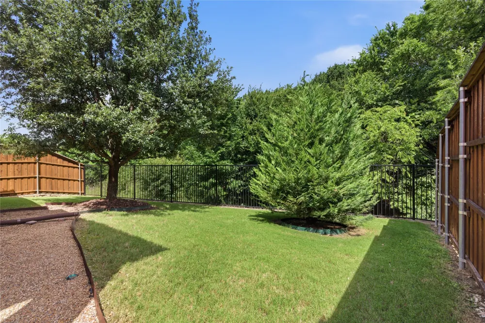 413 Chloe Drive Allen, TX 75013