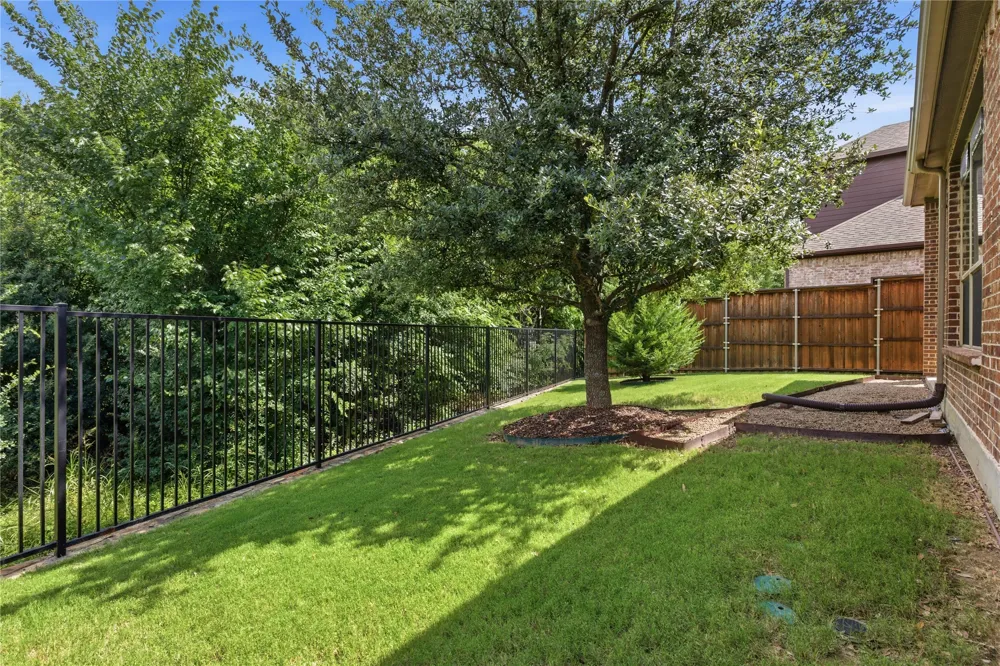413 Chloe Drive Allen, TX 75013