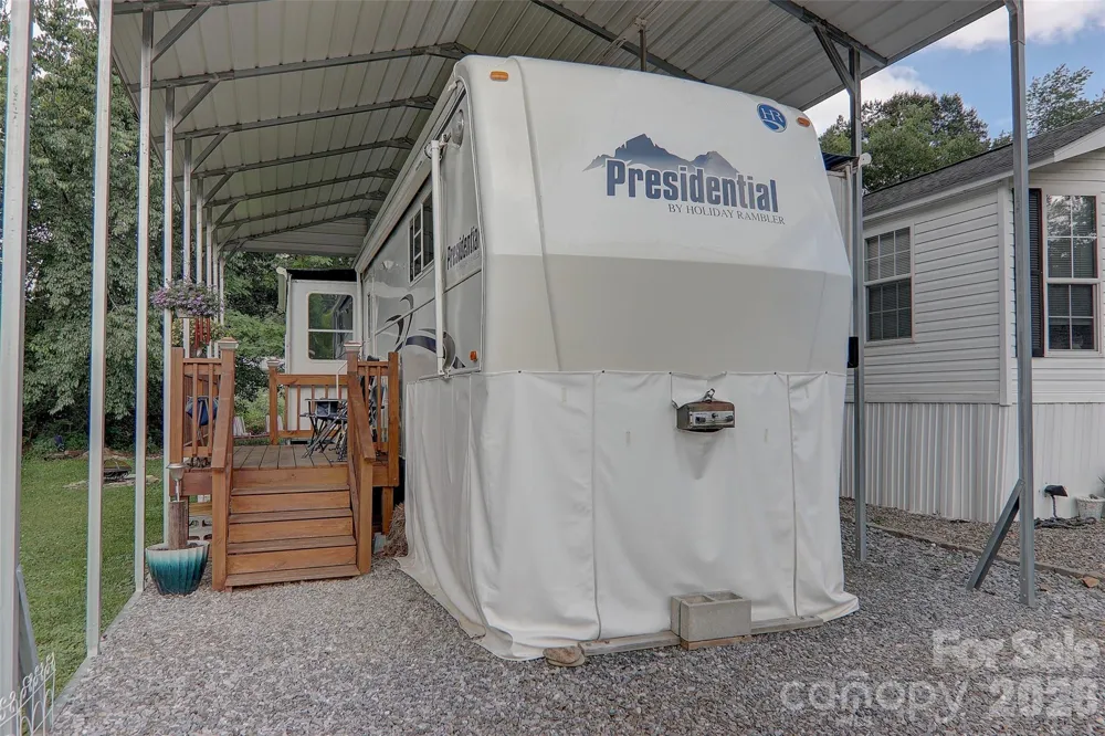 109 Pike Point #203 Waynesville, NC 28785