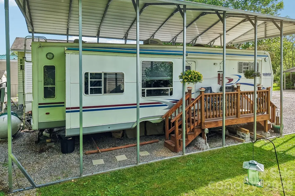 109 Pike Point #203 Waynesville, NC 28785