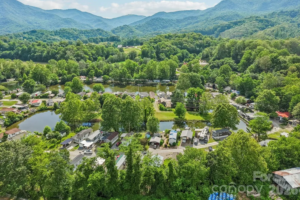 109 Pike Point #203 Waynesville, NC 28785