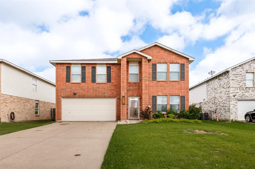 6015 Pietro Drive Grand Prairie, TX 75052