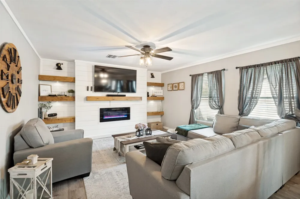 6015 Pietro Drive Grand Prairie, TX 75052