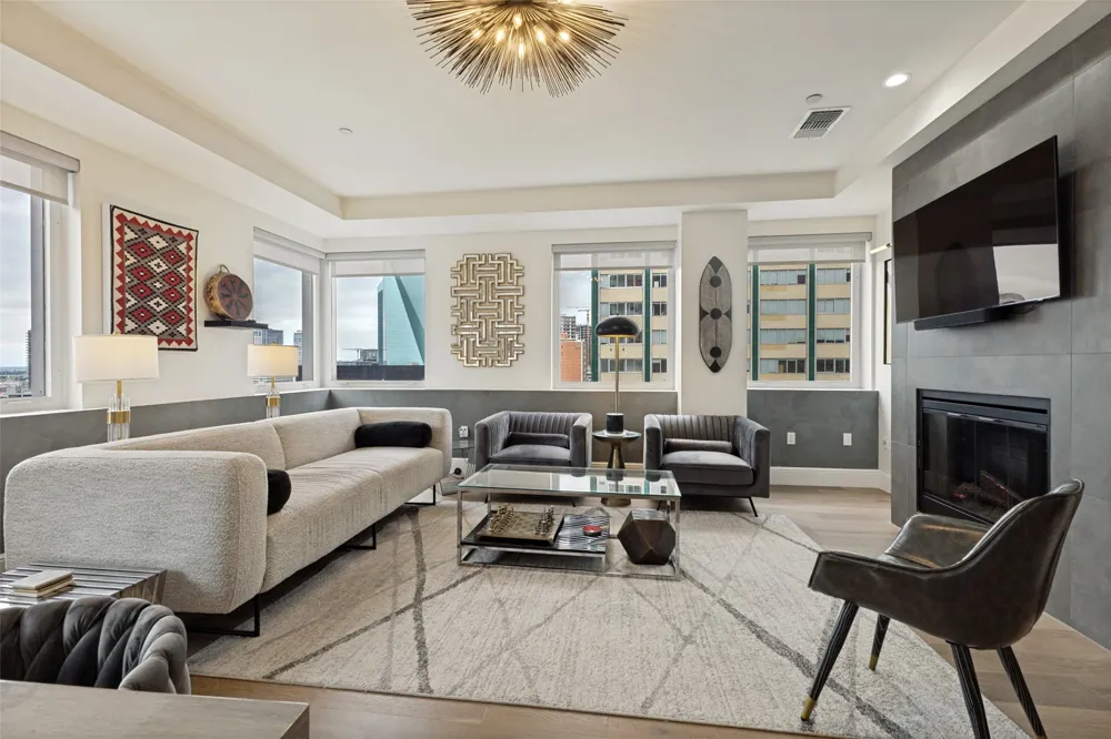 1505 Elm Street #1403 Dallas, TX 75201