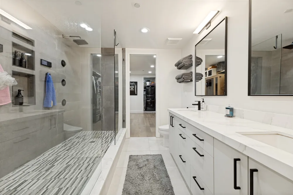 1505 Elm Street #1403 Dallas, TX 75201