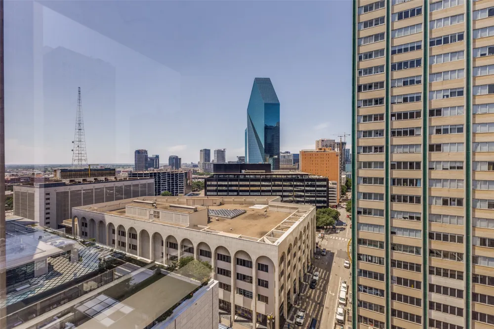 1505 Elm Street #1403 Dallas, TX 75201