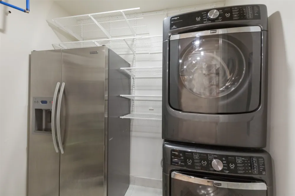 1505 Elm Street #1403 Dallas, TX 75201