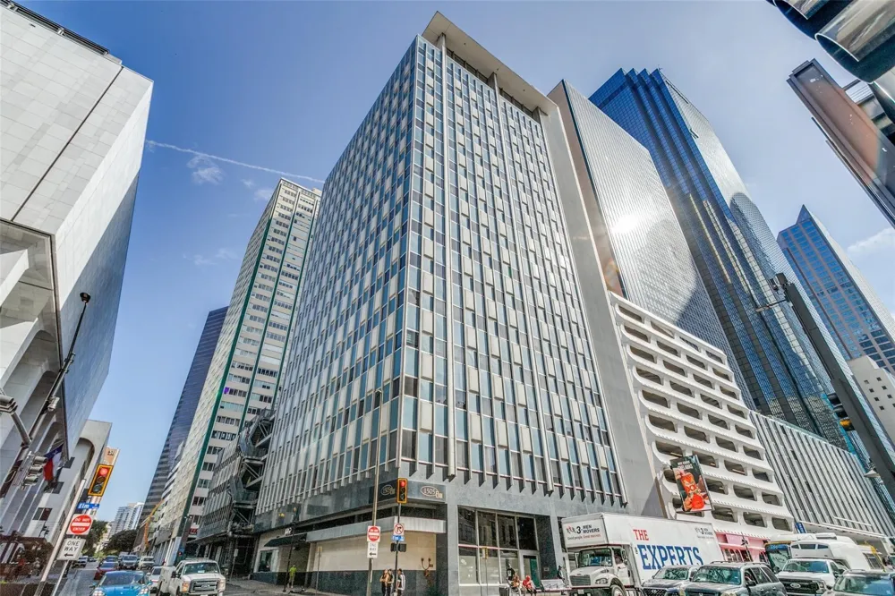 1505 Elm Street #1403 Dallas, TX 75201