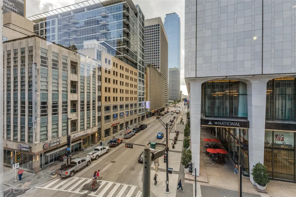 1505 Elm Street #1403 Dallas, TX 75201
