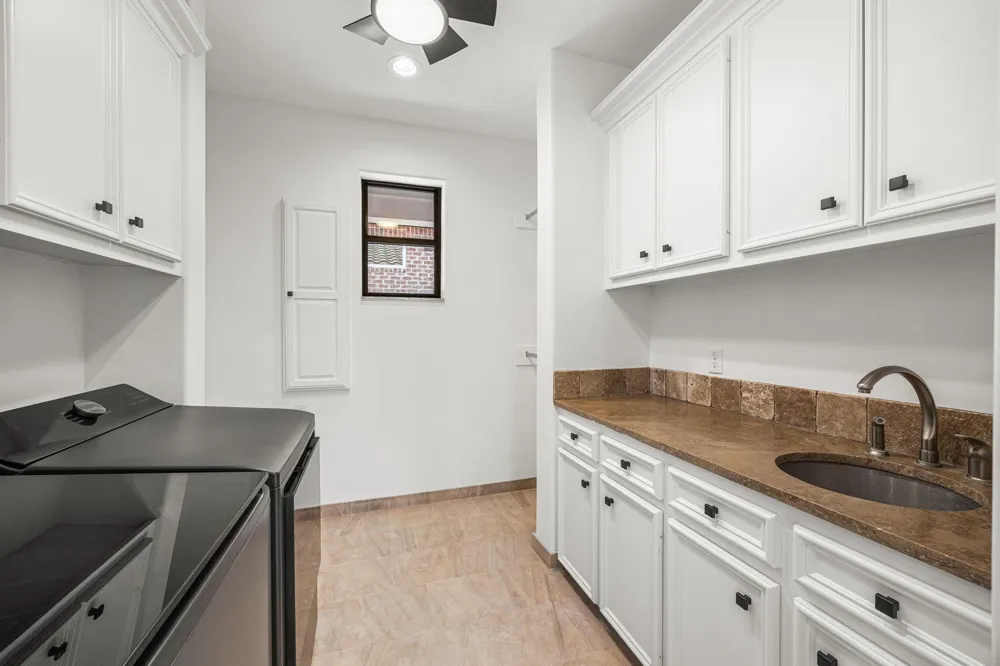 721 Harborside Way League City, TX 77565