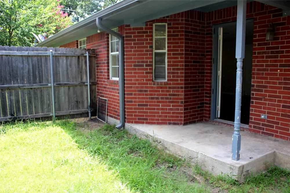1803 Park Place Sherman, TX 75092