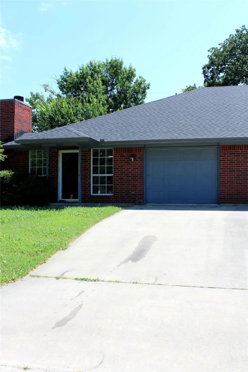 1803 Park Place Sherman, TX 75092