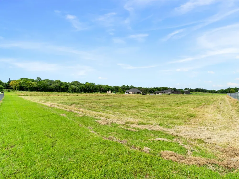 2004 Glenhollow Drive Weatherford, TX 76088