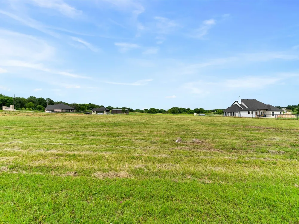 2004 Glenhollow Drive Weatherford, TX 76088