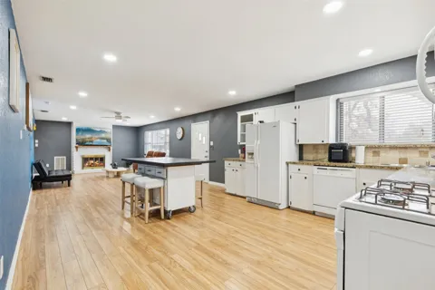 102 Woodland Drive