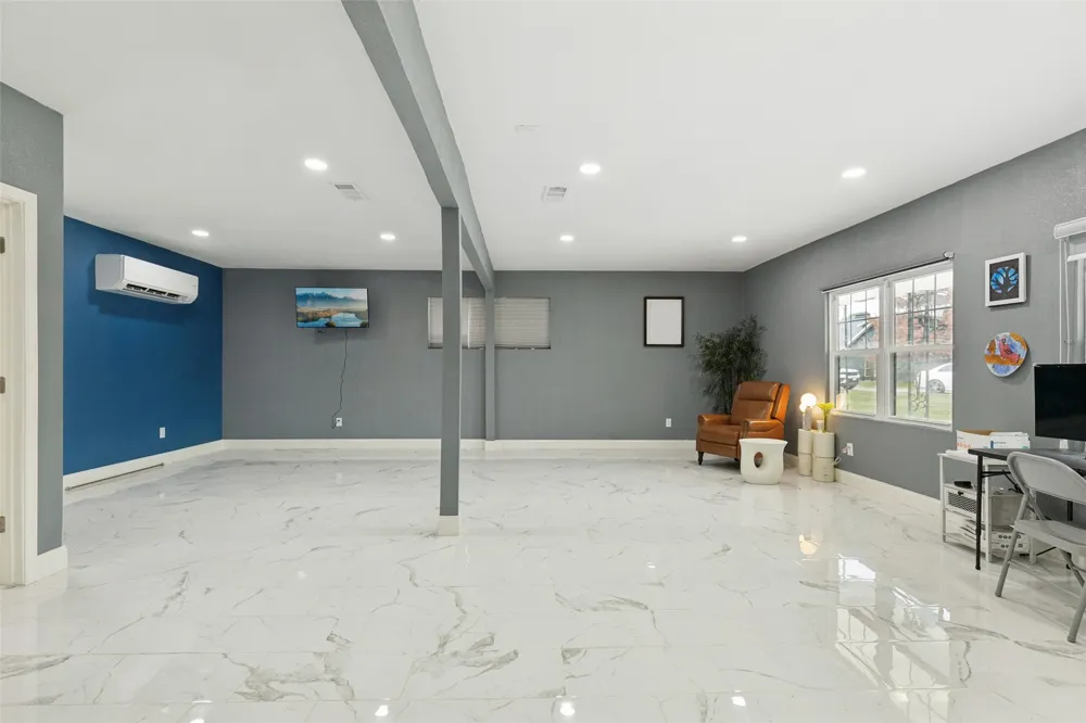 102 Woodland Drive Highland Village, TX 75077