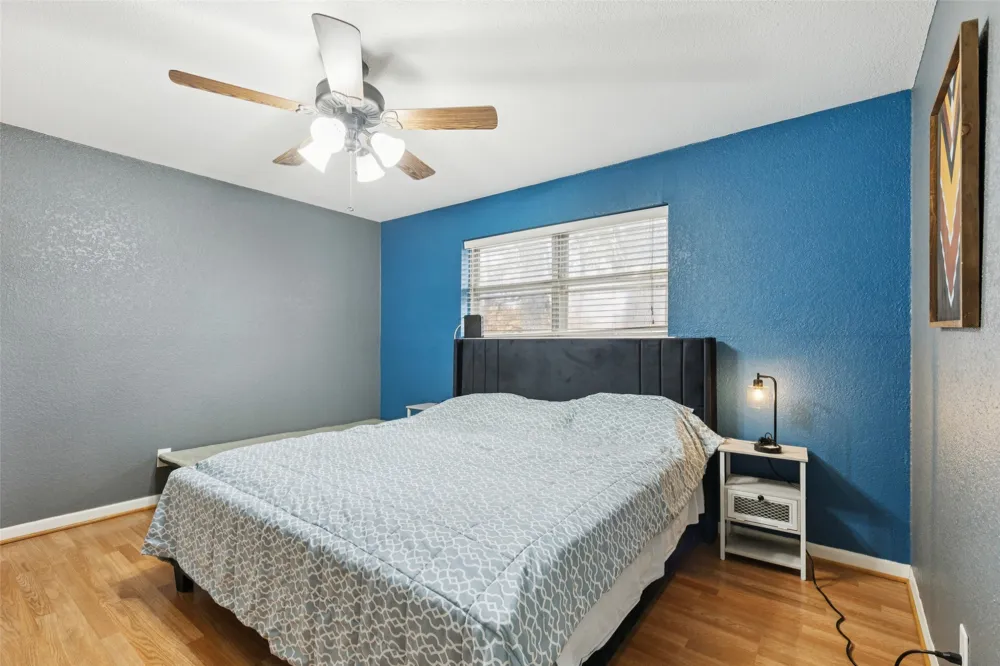 102 Woodland Drive Highland Village, TX 75077