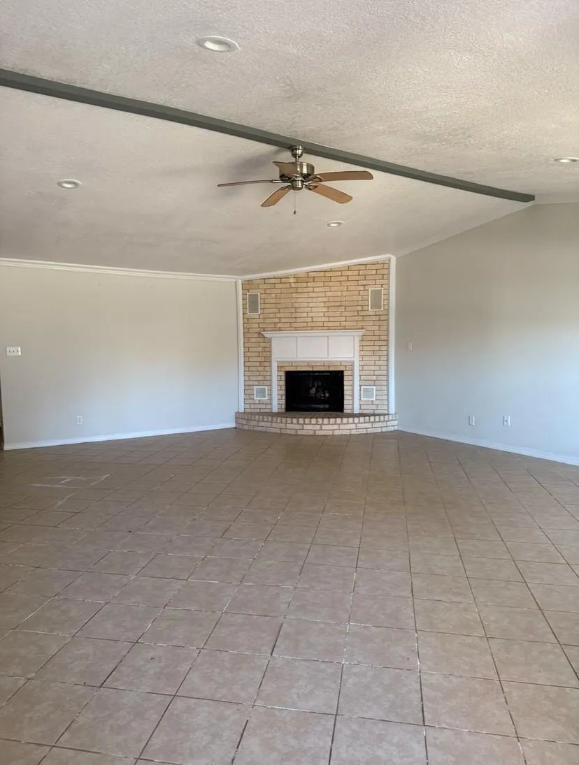 3715 Cline Rd Wharton, TX 77488