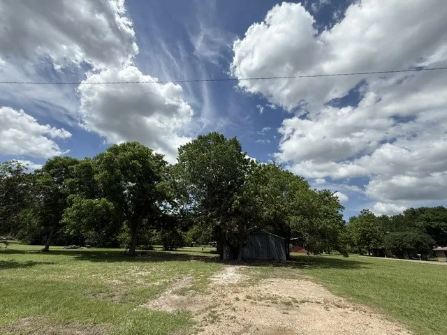 741 E Kaufman Avenue Cooper, TX 75432