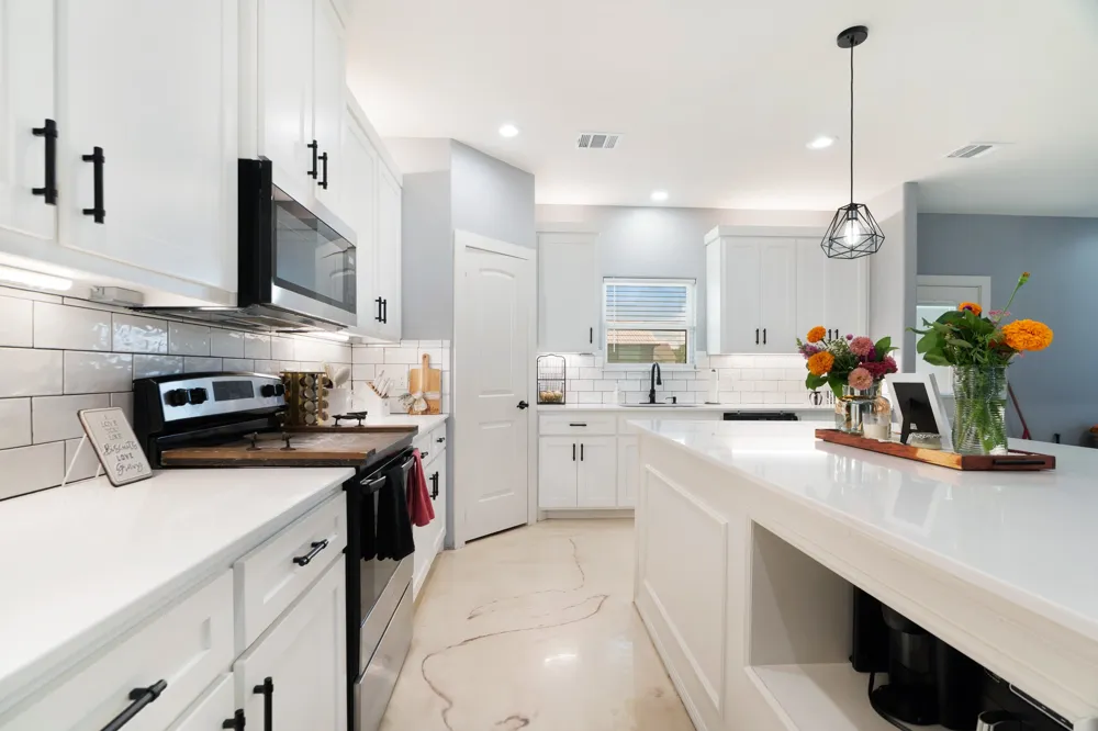 725 Daniel Street Blossom, TX 75416