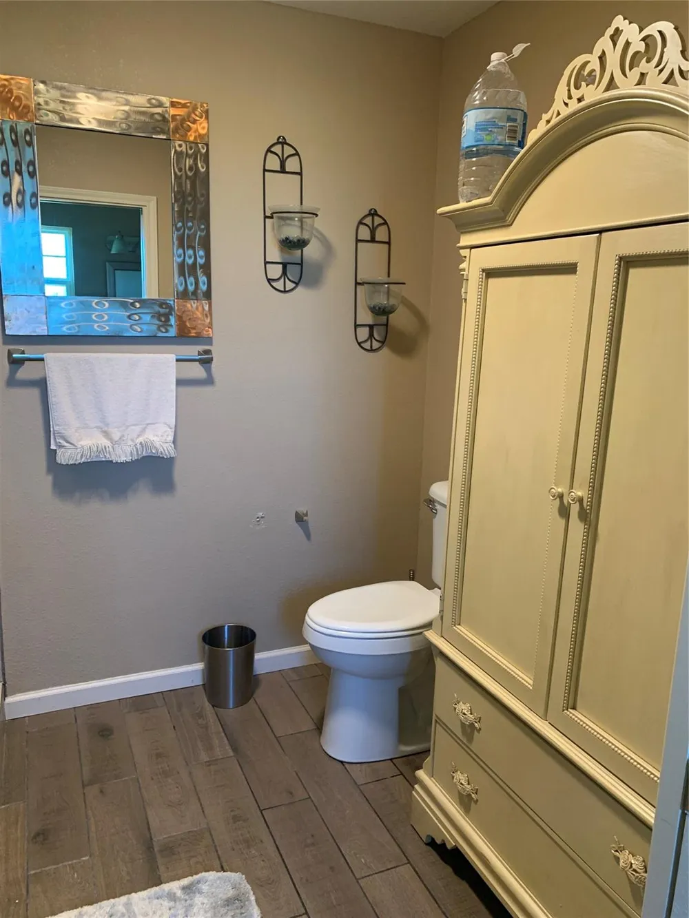 142 Tarpon Drive Palacios, TX 77465