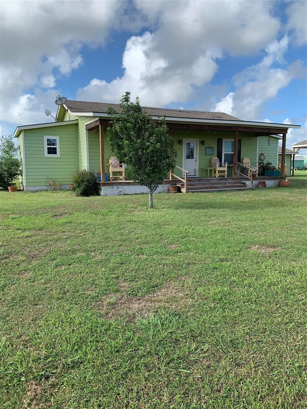 142 Tarpon Drive Palacios, TX 77465
