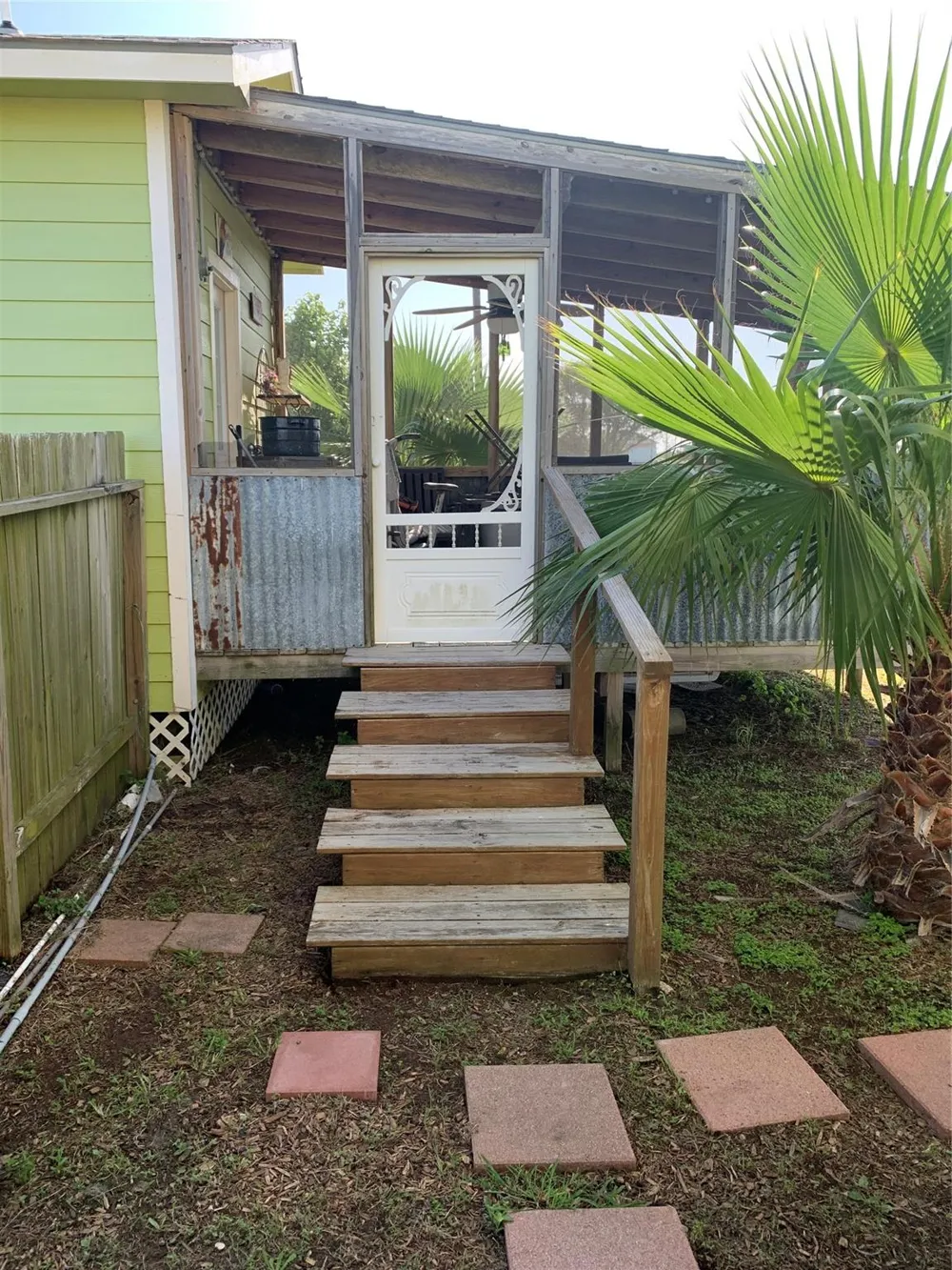 142 Tarpon Drive Palacios, TX 77465