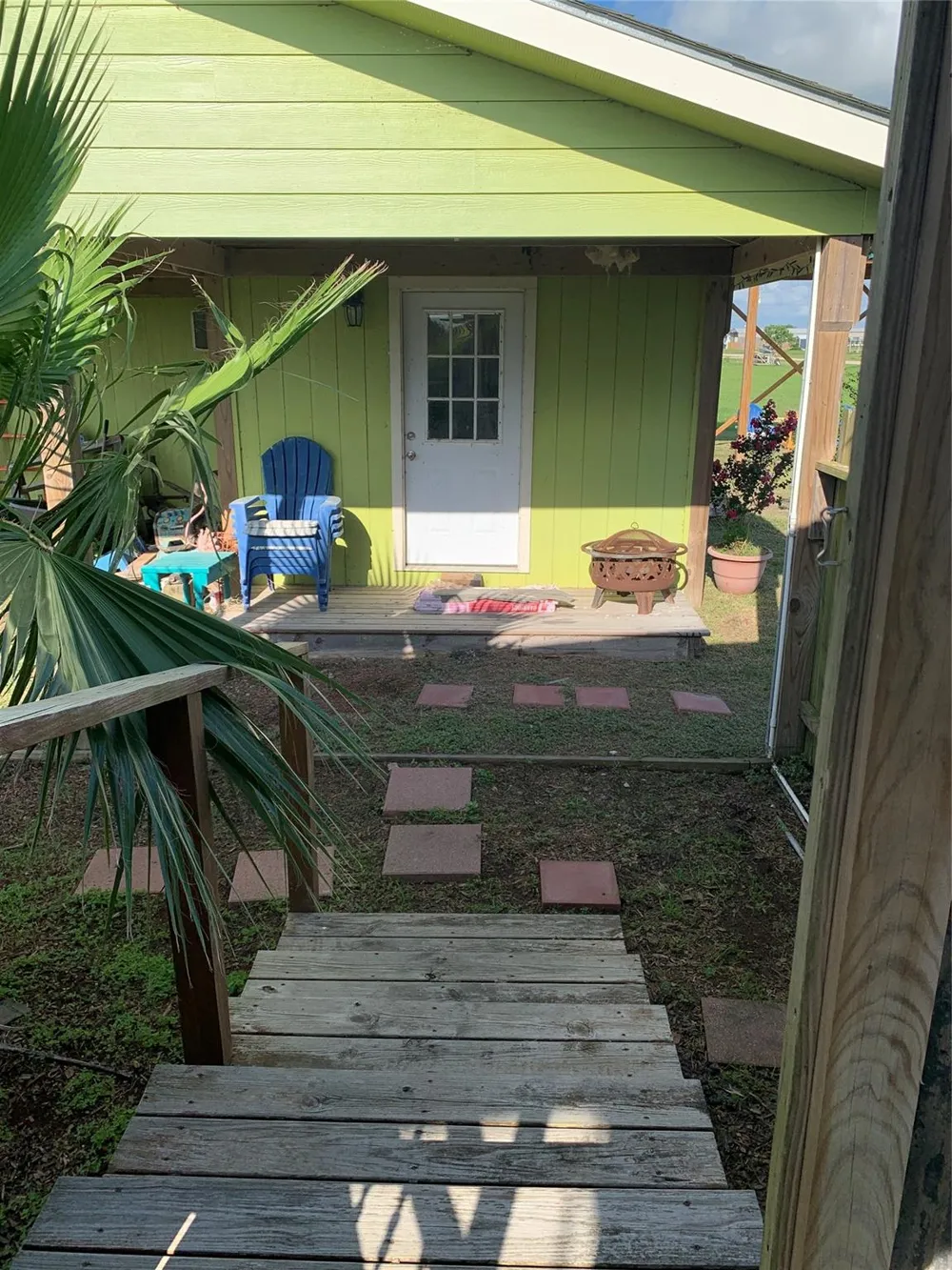 142 Tarpon Drive Palacios, TX 77465