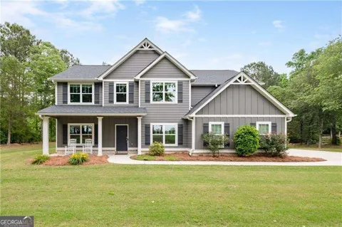 719 Fairview RD