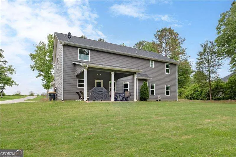 719 Fairview RD Brooks, GA 30205