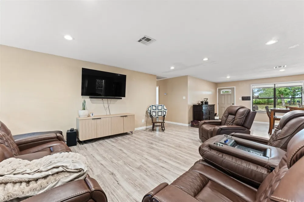 443 County Road 316 Jonesboro, TX 76538