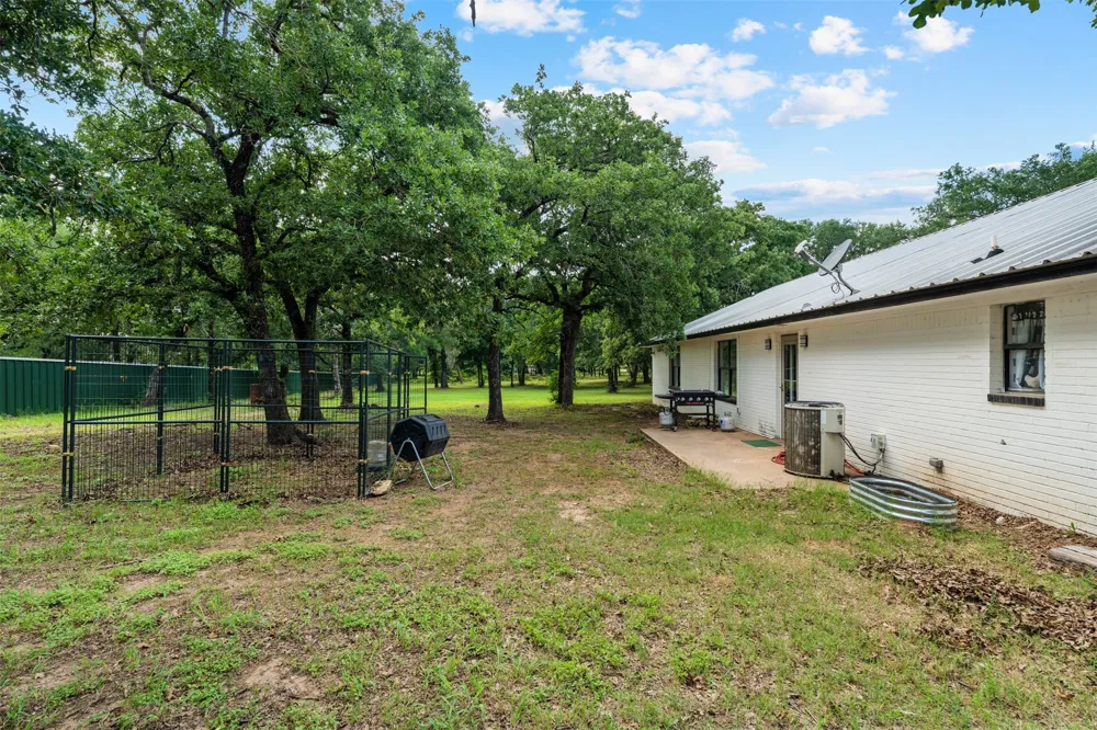 443 County Road 316 Jonesboro, TX 76538