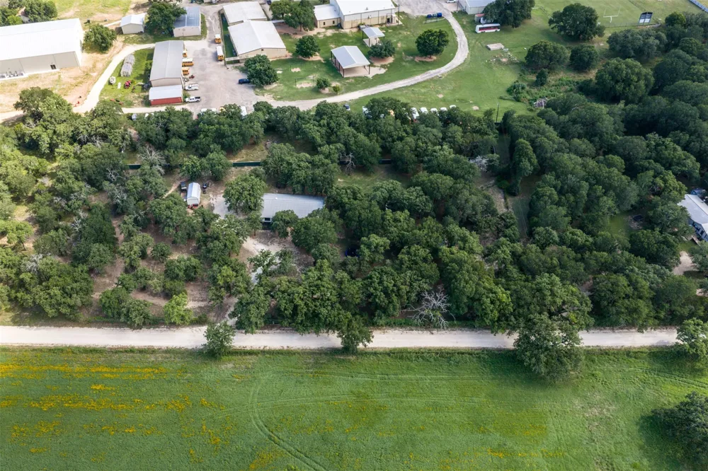443 County Road 316 Jonesboro, TX 76538