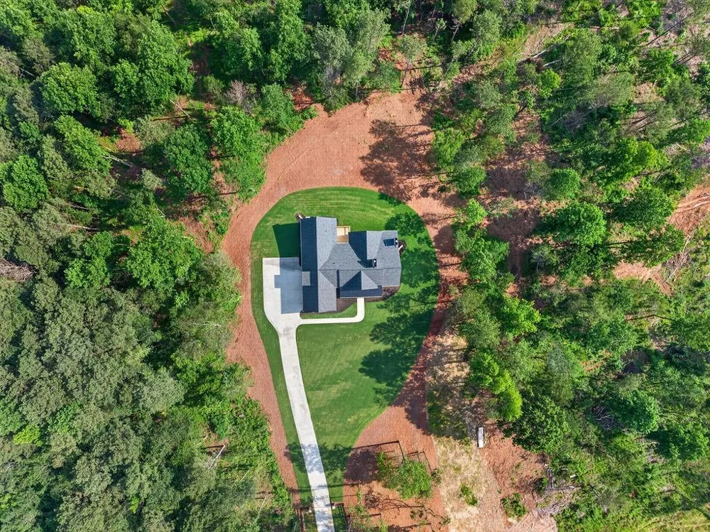 924 Browning Road Fairmount, GA 30139