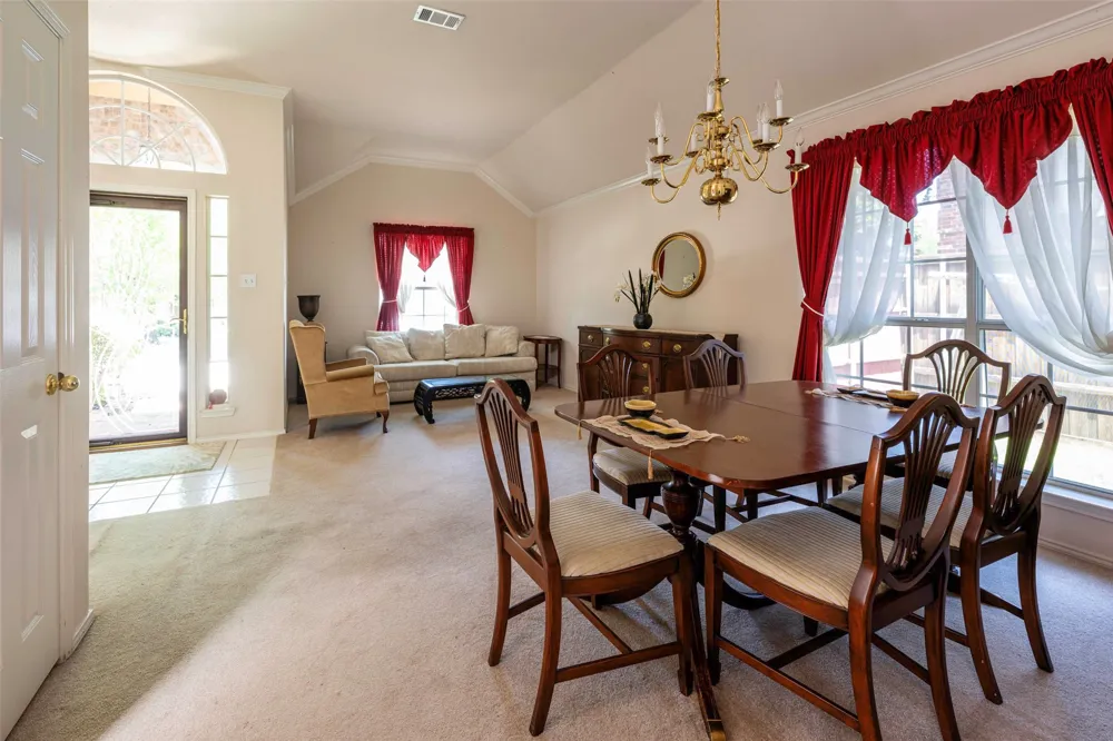 5833 Legend Lane The Colony, TX 75056
