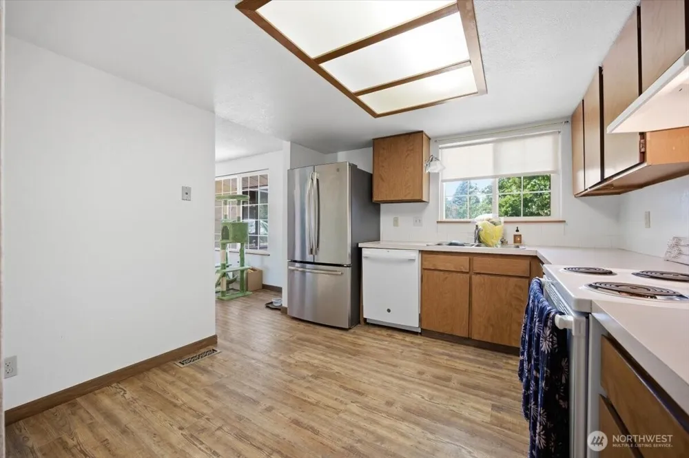 1516 S Olympia Place Kennewick, WA 99337