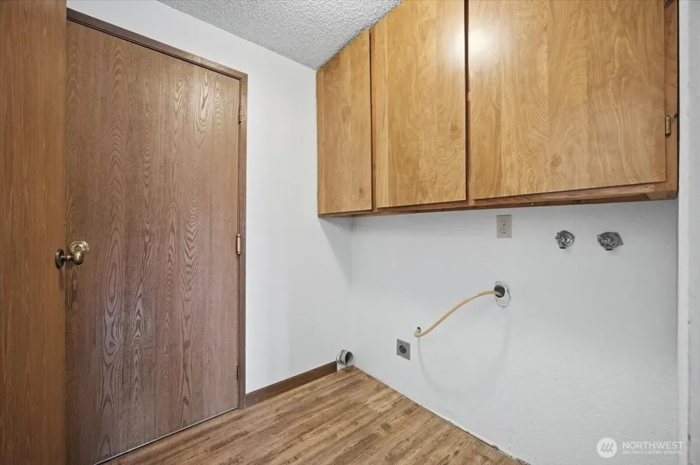 1516 S Olympia Place Kennewick, WA 99337