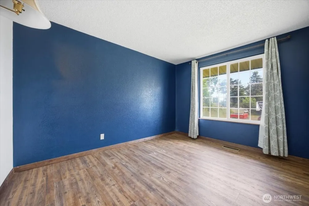 1516 S Olympia Place Kennewick, WA 99337