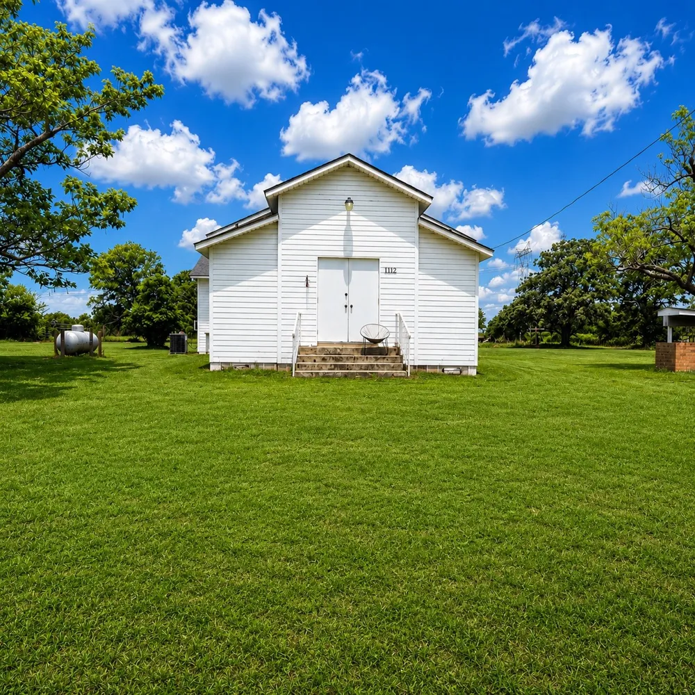 1112 Spruiell Street Jewett, TX 75846