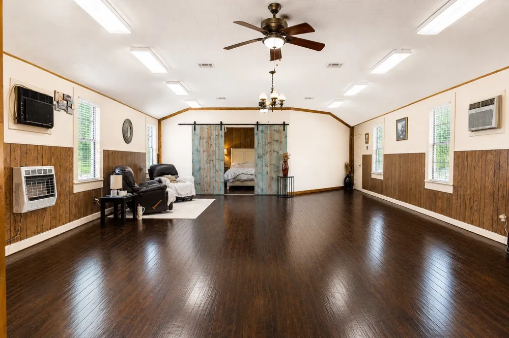 1112 Spruiell Street Jewett, TX 75846