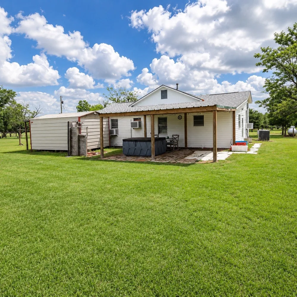 1112 Spruiell Street Jewett, TX 75846