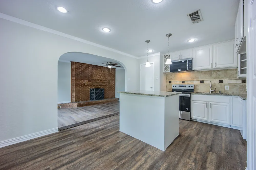 2652 Bluebird Lane Mesquite, TX 75149