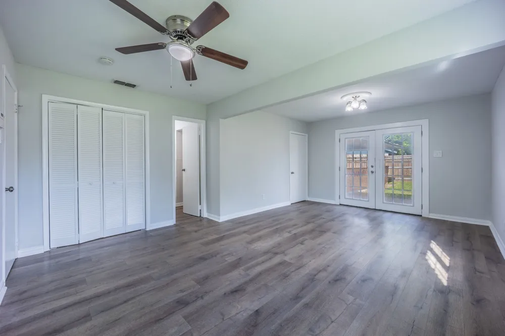 2652 Bluebird Lane Mesquite, TX 75149