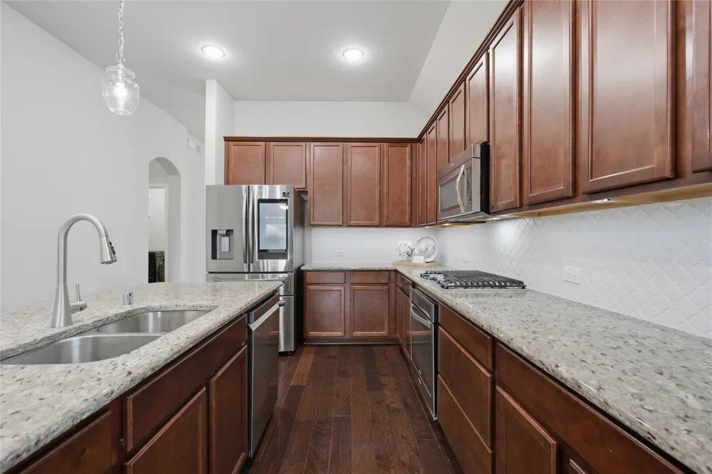 705 Llano Falls Drive McKinney, TX 75071