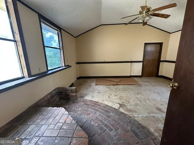 308 Three Rivers LN Uvalda, GA 30473
